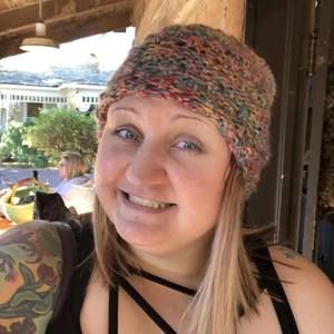 Meet your Posher, Whitney